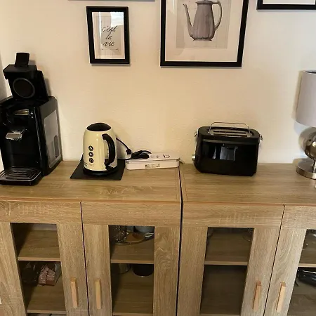 1 Mit Der Terrasse In Der Innenstadt *